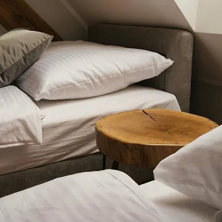 Apartahotel Gosciniec Stara Mleczarnia 3*