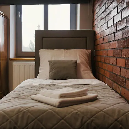 Gosciniec Stara Mleczarnia Apartahotel 3*