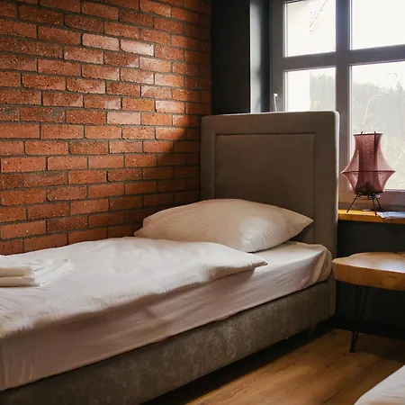 Apartahotel Gosciniec Stara Mleczarnia 3*