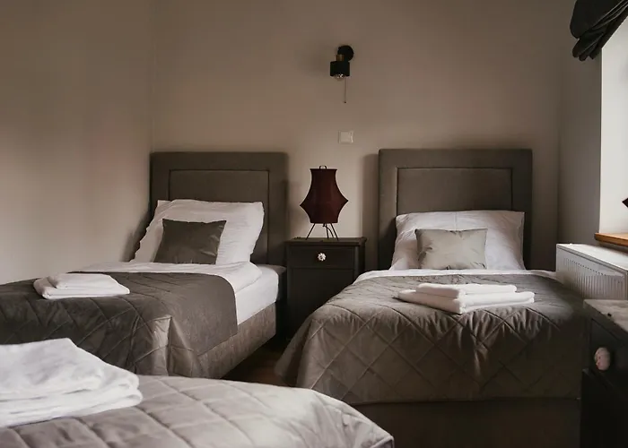 Gosciniec Stara Mleczarnia Aparthotel 3*